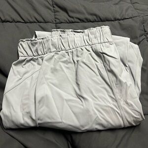 Lululemon women’s joggers